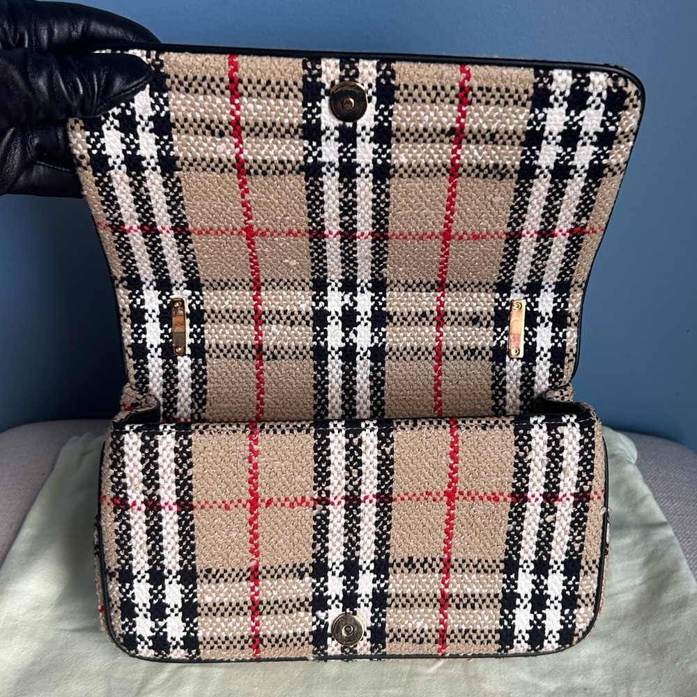 Burberry Small Boucle Lola Bag - Picture 8 of 14